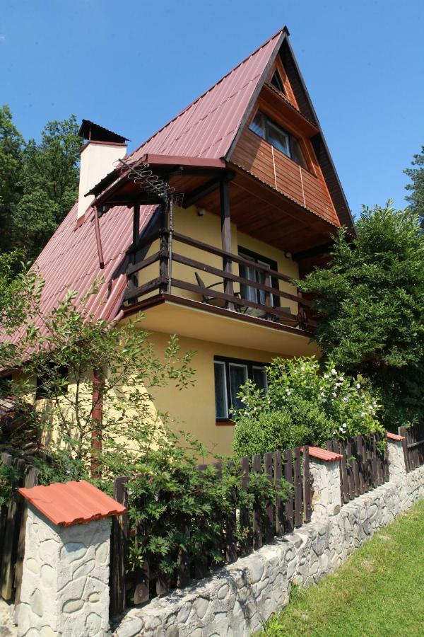 Domek Caloroczny Tresna Agata Buitenkant foto