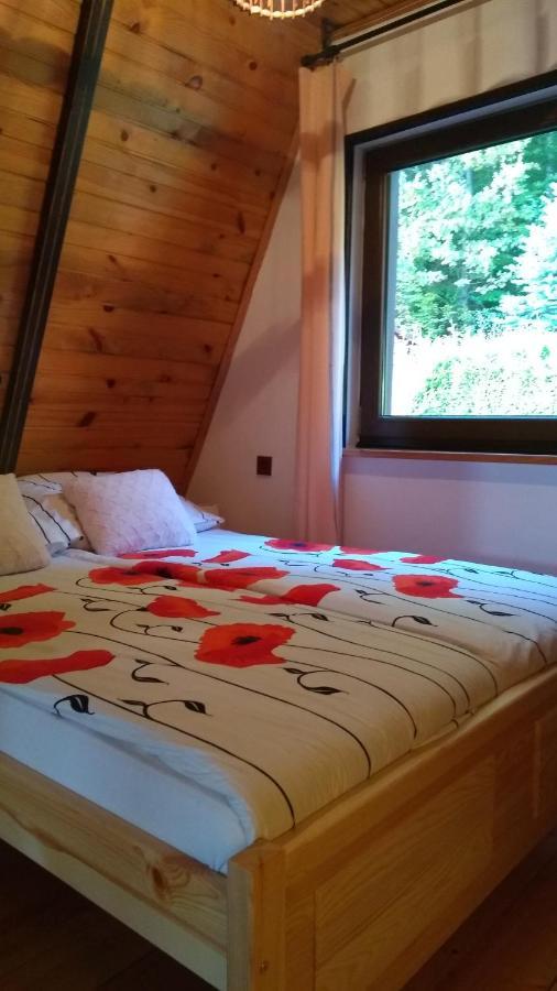 Domek Caloroczny Tresna Agata Buitenkant foto
