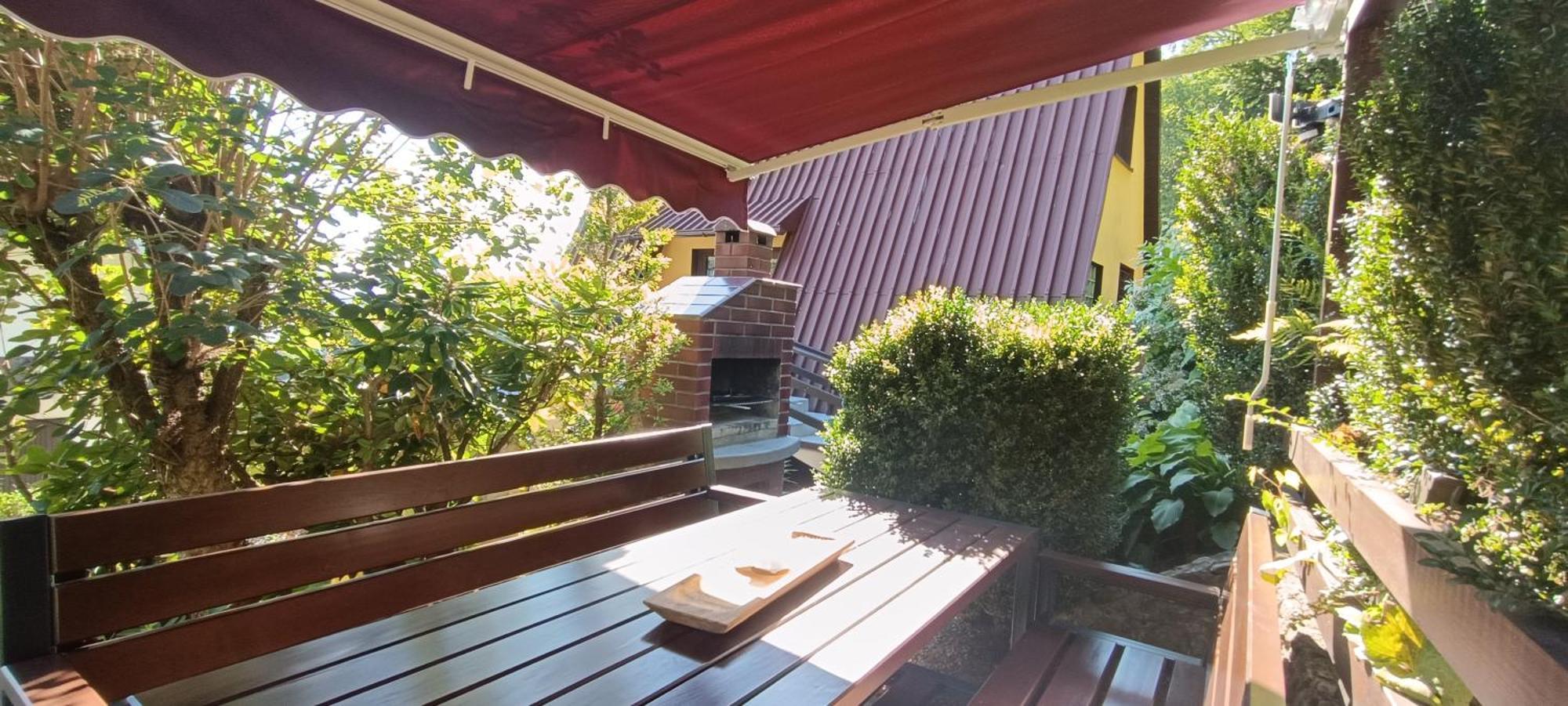 Domek Caloroczny Tresna Agata Buitenkant foto